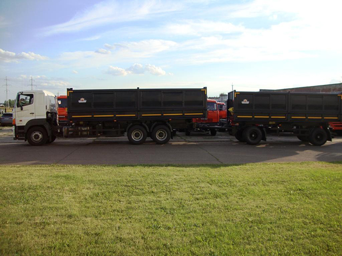 Зерновоз на базе шасси HINO Серия 700