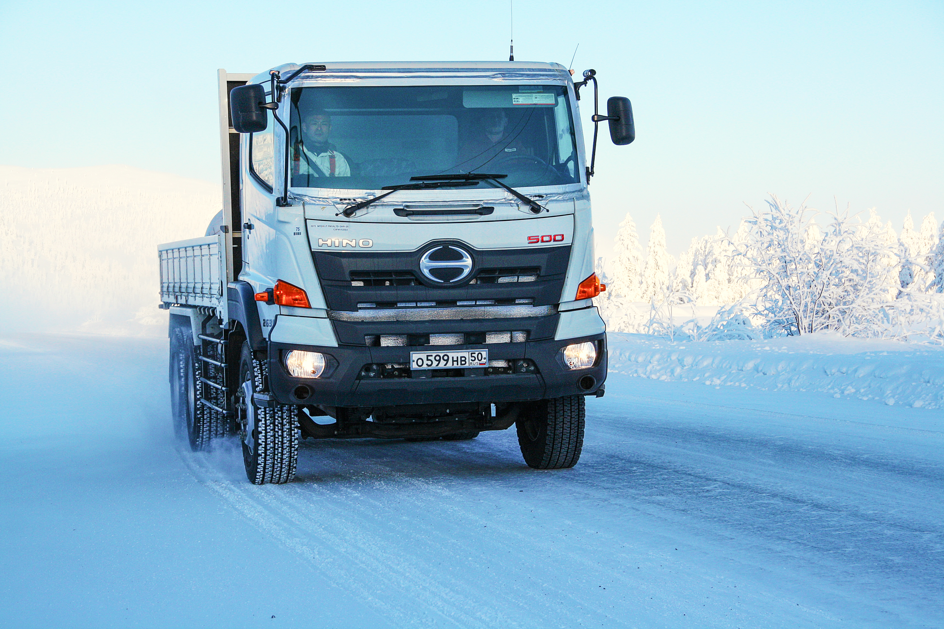 HINO: Испытания в экстремальных условиях 