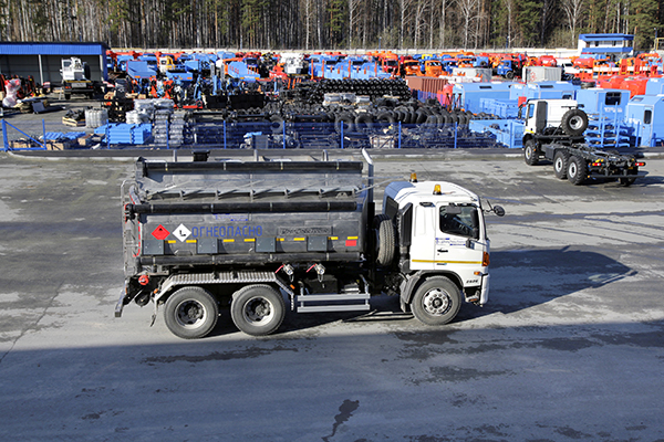 Автотопливозаправщик на базе шасси HINO Серия 500