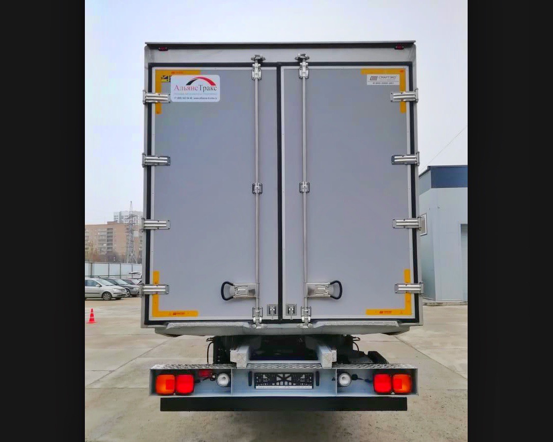 HINO 500 GD8JMUG для перевозки коллекционных автомобилей