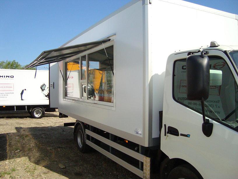 Автолавка HINO теперь в Сибири