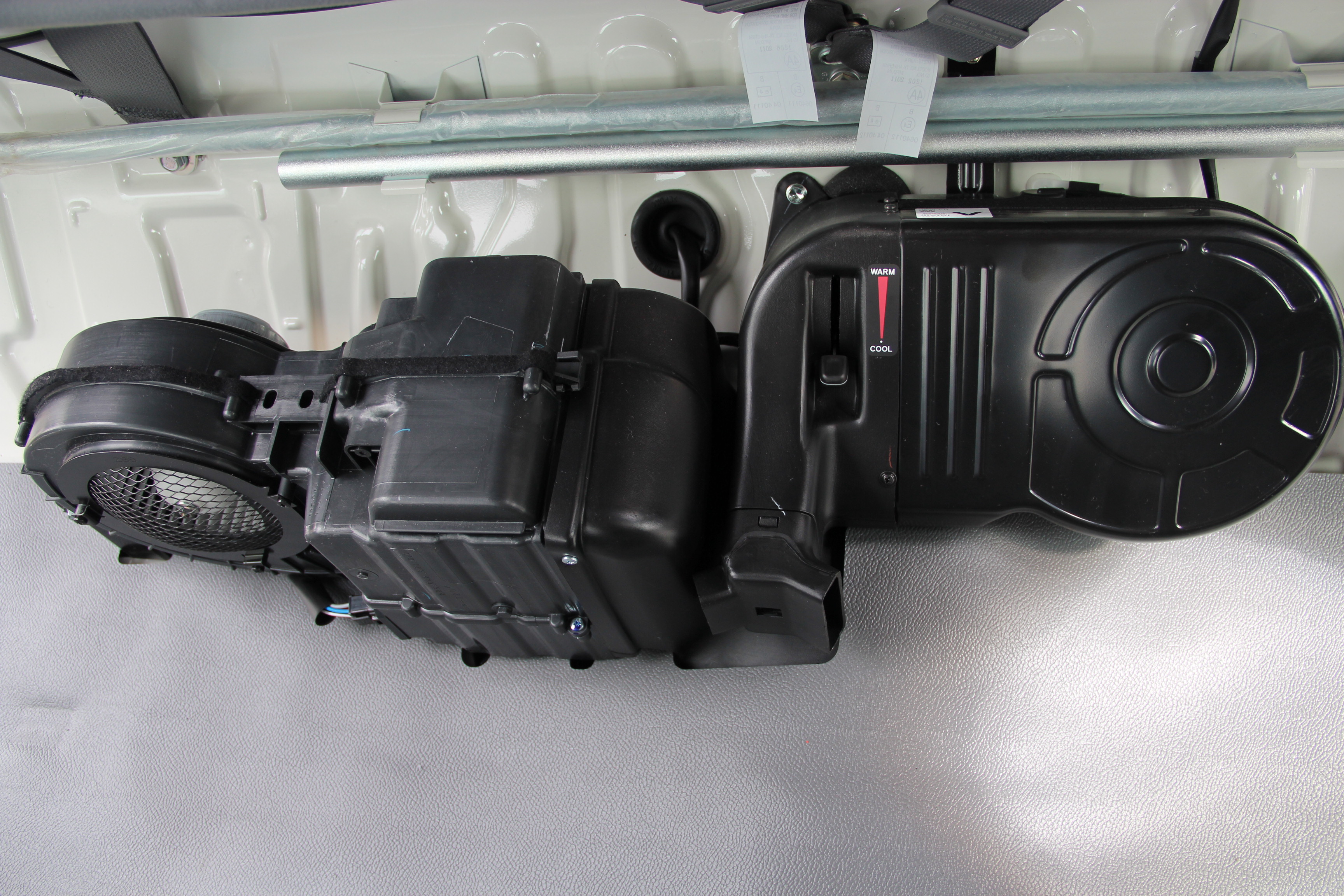 HINO с двойной кабиной для компании «Роснефть»