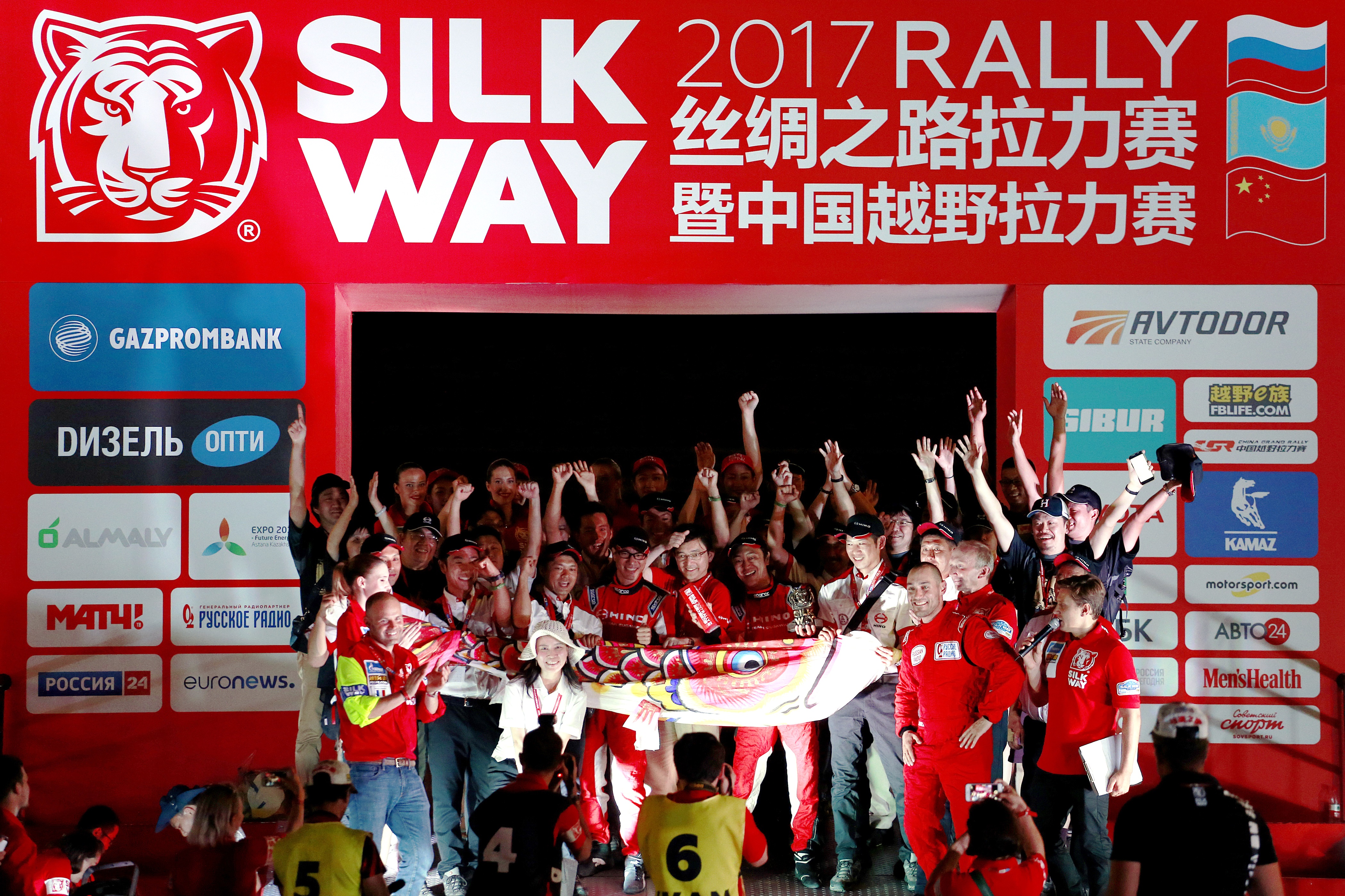 Команда HINO – успешно пройден «Шёлковый путь» 2017!