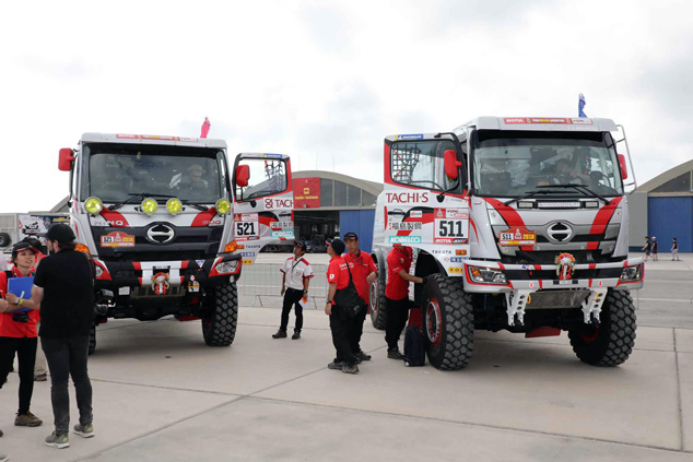 Новые заслуги! Hino Team Sugawara на ралли Дакар 2018.