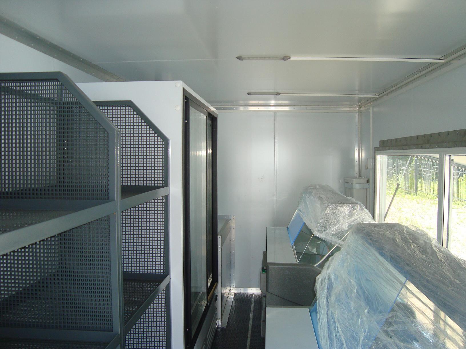 Автолавка HINO теперь в Сибири