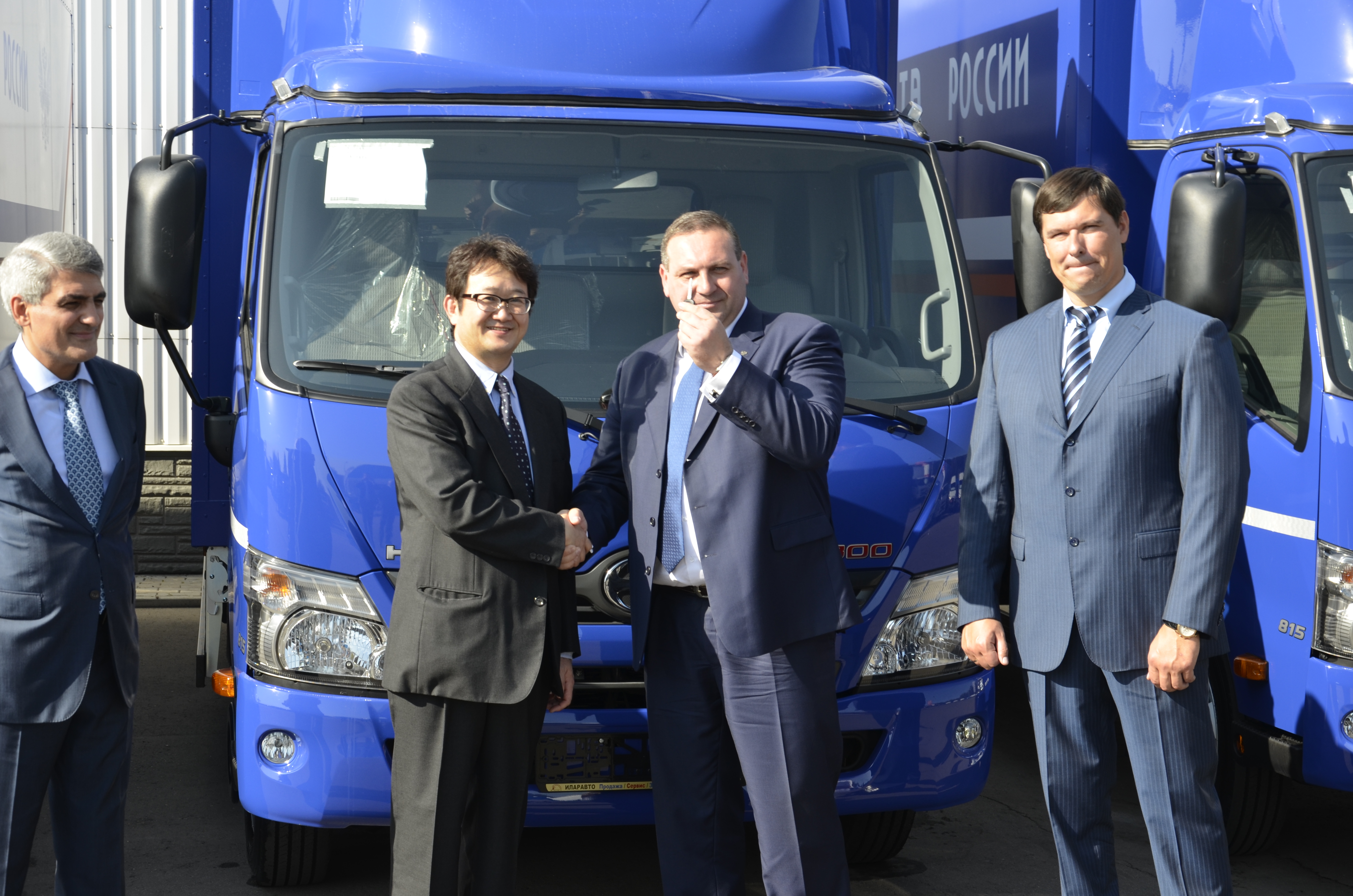HINO для «Почты России»