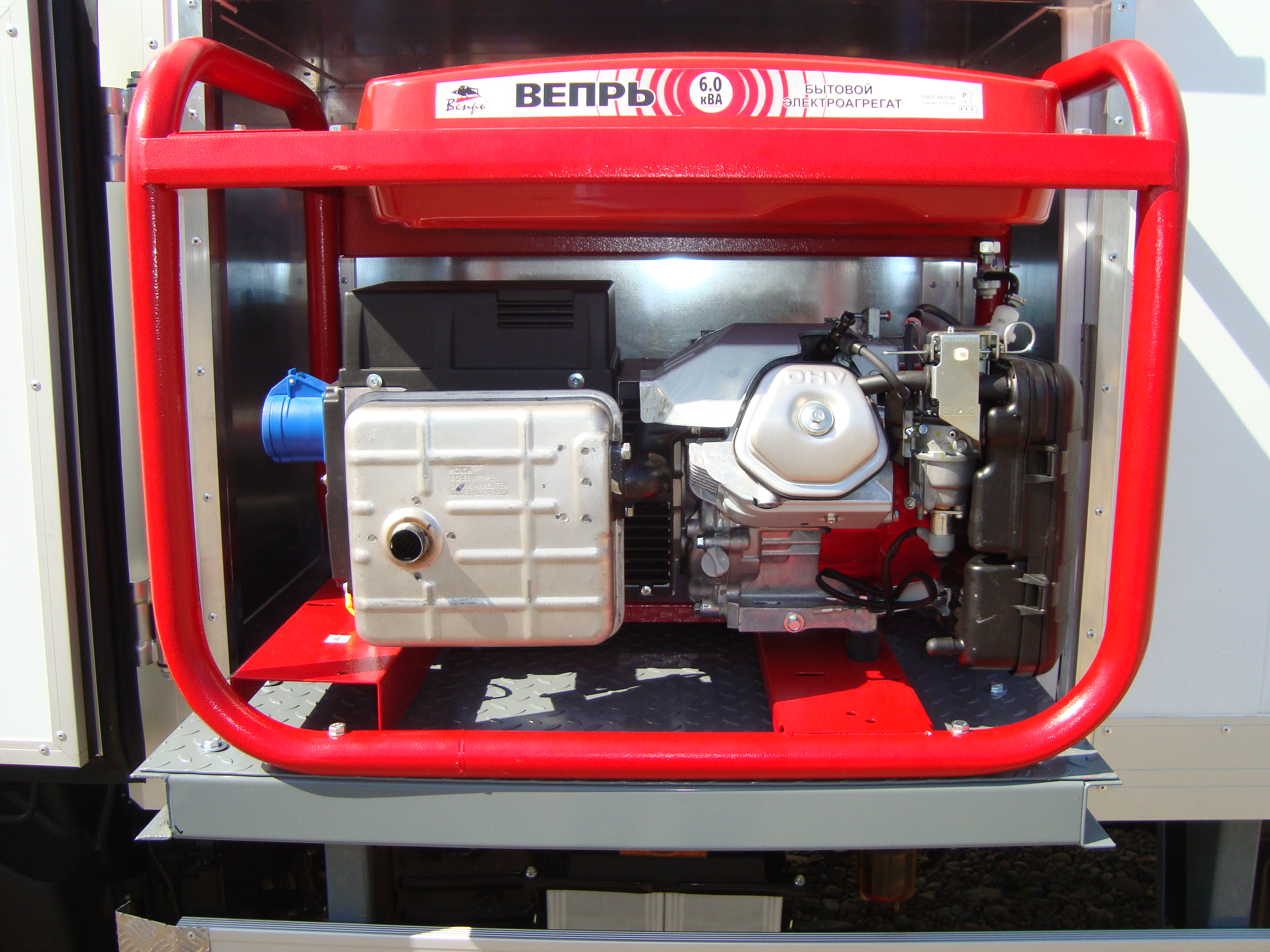 Автолавка HINO теперь в Сибири