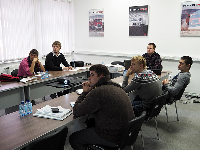 Тренинг по сервисному обслуживанию автомобилей HINO