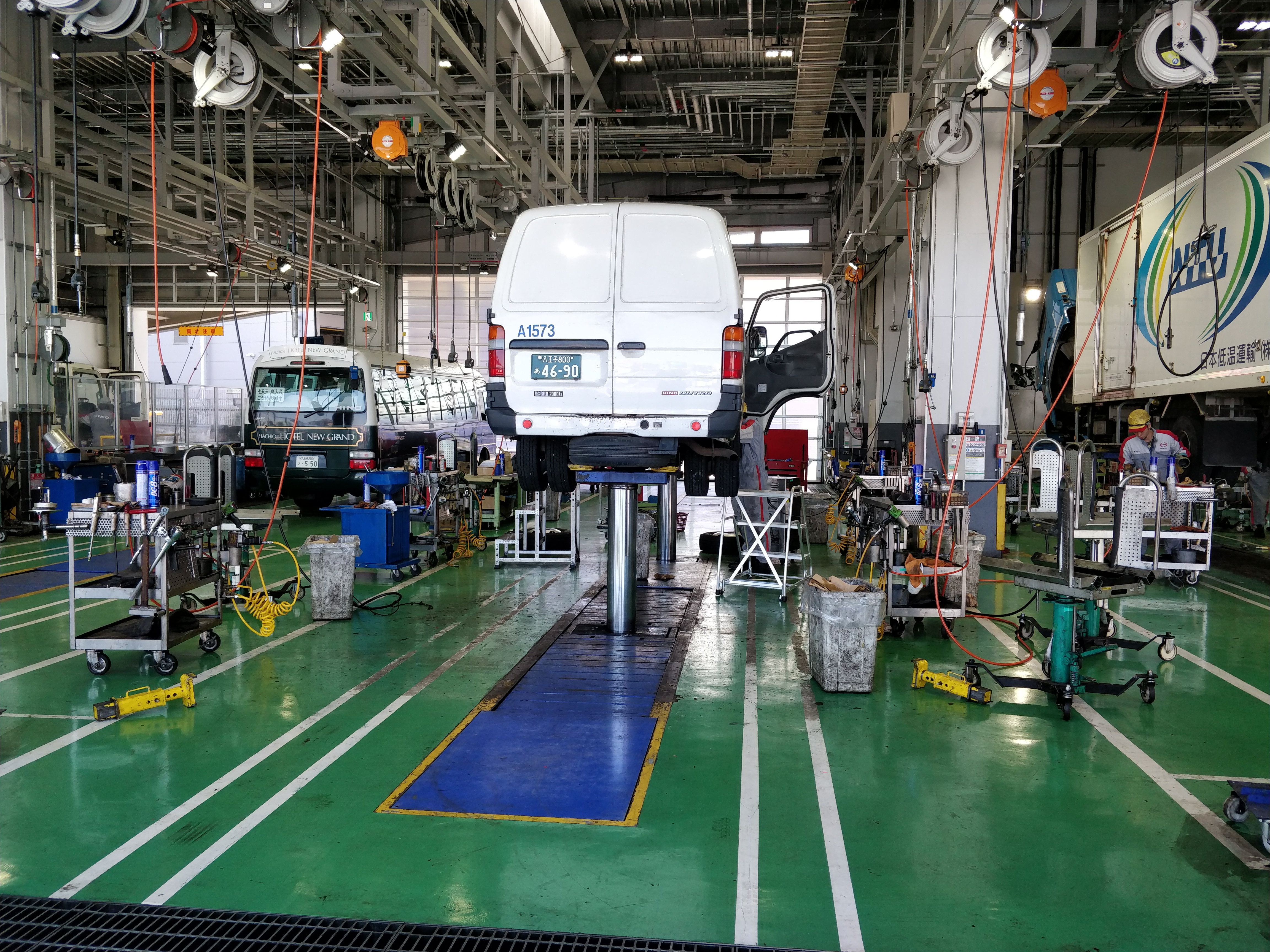 Представители лучших дилерских центров Hino посетили Японию