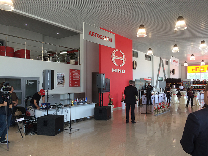 Первый полноформатный дилерский центр грузовой техники HINO
