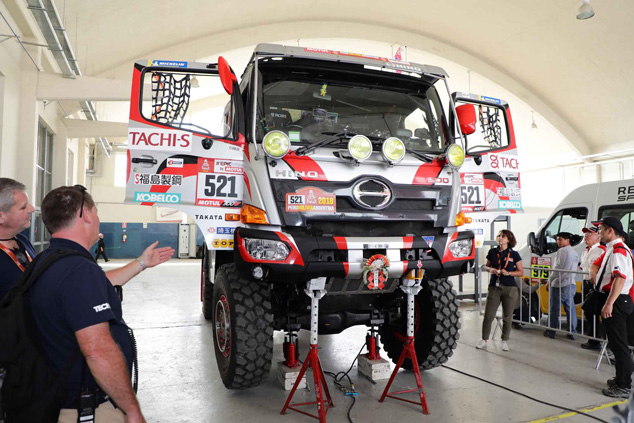 Новые заслуги! Hino Team Sugawara на ралли Дакар 2018.